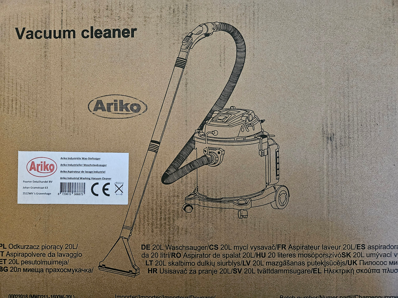 Ariko Industriële Wasstofzuiger 1600W - 3 In 1 Tapijtreiniger - 20 Liter - Was & Blaasfunctie - 6 Mondstukken - 5.5 Liter Schoonwater 3.5 Liter Wasmiddelreservoir